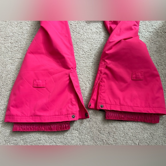 Women’s Roxy Backyard Insulated Snowpants - Picture 8 of 16